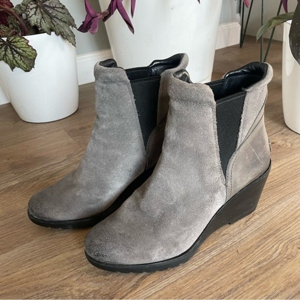 Sorel After Hours Chelsea Bootie Grey Black Size 9.5